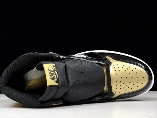 Rep Toe Jordan Retro High Air Glod 1 861428-007 0703
